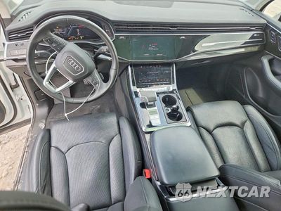Zdjęcie 8 z 13 samochodu: 2023 AUDI Q7 PRESTIGE VIN:WA1VXBF7XPD024255 - miniatura