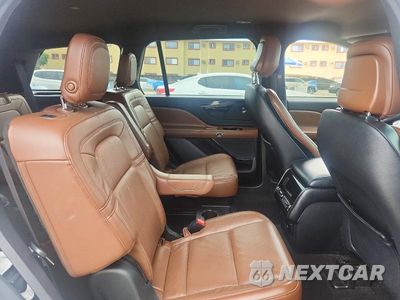 Zdjęcie 11 z 14 samochodu: 2020 LINCOLN AVIATOR RESERVE VIN:5LM5J7WC3LGL30233 - miniatura