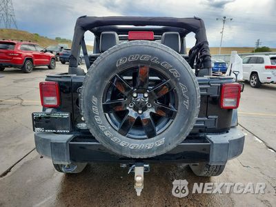 Zdjęcie 6 z 14 samochodu: 2014 JEEP WRANGLER UNLIMITED SAHARA VIN:1C4BJWEG6EL296176 - miniatura