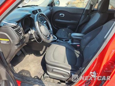 Zdjęcie 7 z 12 samochodu: 2018 KIA SOUL + VIN:KNDJP3A57J7560781 - miniatura