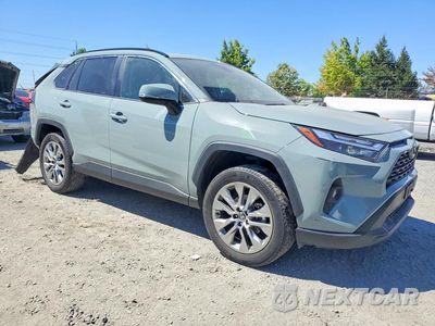 Czwarte zdjęcie samochodu z boku: 2023 TOYOTA RAV4 XLE PREMIUM VIN:2T3A1RFV4PW401937 - miniatura