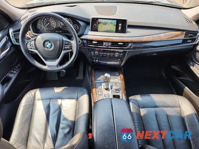 Zdjęcie 8 z 12 samochodu: 2015 BMW X5 XDRIVE35I VIN:5UXKR0C58F0P13662 - miniatura