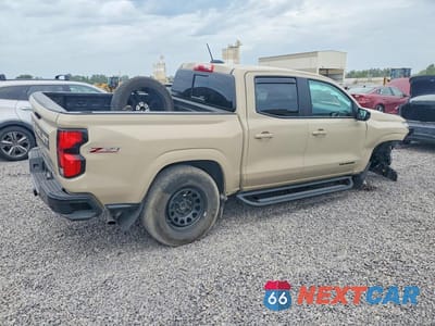 Trzecie zdjęcie samochodu z tyłu: 2023 CHEVROLET COLORADO VIN:1GCPTDEK4P1160796 - miniatura