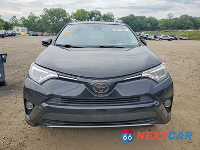 Piąte zdjęcie samochodu w środku: 2017 TOYOTA RAV4 LIMITED VIN:2T3DFREV7HW629951 - miniatura