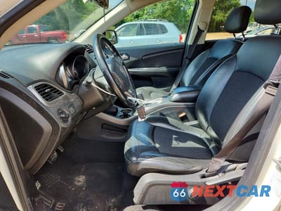 Zdjęcie 7 z 13 samochodu: 2020 DODGE JOURNEY CROSSROAD VIN:3C4PDCGB8LT231571 - miniatura