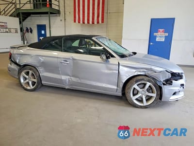 Czwarte zdjęcie samochodu z boku: 2016 AUDI A3 PREMIUM VIN:WAU78LFF0G1079837 - miniatura
