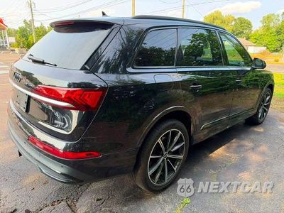 Trzecie zdjęcie samochodu z tyłu: 2021 AUDI Q7 PREMIUM PLUS VIN:WA1LXAF72MD018267 - miniatura
