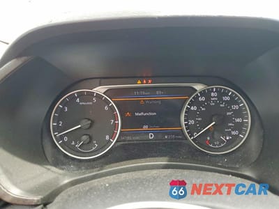 Zdjęcie 9 z 12 samochodu: 2025 NISSAN SENTRA SR VIN:3N1AB8DV9SY300974 - miniatura