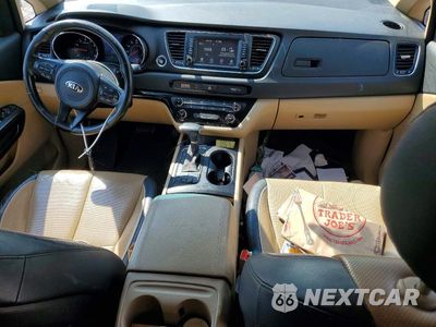 Zdjęcie 8 z 13 samochodu: 2017 KIA SEDONA LX VIN:KNDMB5C17H6313505 - miniatura
