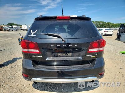Zdjęcie 6 z 14 samochodu: 2017 DODGE JOURNEY CROSSROAD VIN:3C4PDCGGXHT537660 - miniatura