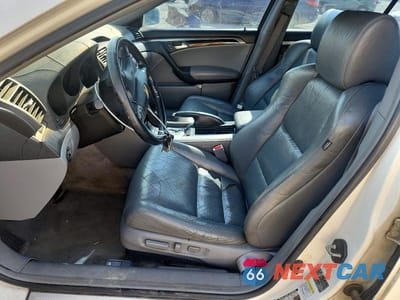 Zdjęcie 7 z 12 samochodu: 2005 ACURA TL VIN:19UUA66225A043252 - miniatura
