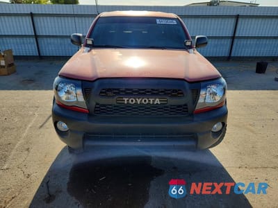 Piąte zdjęcie samochodu w środku: 2010 TOYOTA TACOMA DOUBLE CAB PRERUNNER VIN:5TEJU4GN1AZ723486 - miniatura