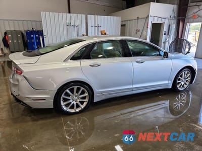 Trzecie zdjęcie samochodu z tyłu: 2014 LINCOLN MKZ VIN:3LN6L2G92ER801744 - miniatura
