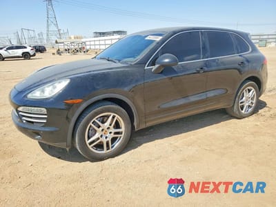 2014 PORSCHE CAYENNE WP1AA2A20ELA09556 - główne zdjęcie licytacji z USA - miniatura
