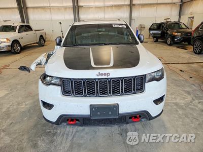 Piąte zdjęcie samochodu w środku: 2018 JEEP GRAND CHEROKEE TRAILHAWK VIN:1C4RJFLG9JC457390 - miniatura