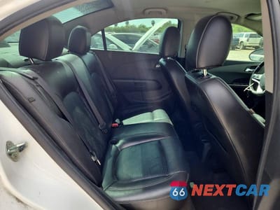 Zdjęcie 10 z 12 samochodu: 2017 CHEVROLET SONIC PREMIER VIN:1G1JF5SB5H4115964 - miniatura