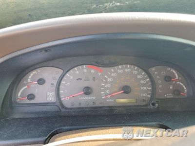 Zdjęcie 9 z 13 samochodu: 2001 TOYOTA SEQUOIA SR5 VIN:5TDBT44A01S047635 - miniatura