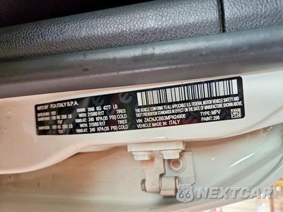 Zdjęcie 13 z 13 samochodu: 2021 JEEP RENEGADE LATITUDE VIN:ZACNJCBB3MPN24906 - miniatura