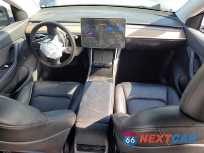 Zdjęcie 8 z 14 samochodu: 2020 TESLA MODEL Y VIN:5YJYGDEE4LF047032 - miniatura