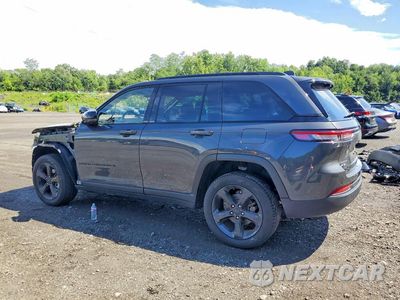 Drugie zdjęcie samochodu z przodu: 2025 JEEP GRAND CHEROKEE LIMITED VIN:1C4RJHBG6SC338372 - miniatura