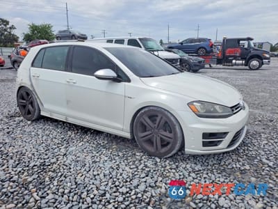 Czwarte zdjęcie samochodu z boku: 2016 VOLKSWAGEN GOLF R VIN:WVWUF7AU0GW239050 - miniatura