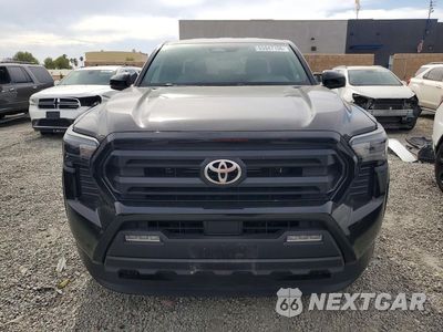 Piąte zdjęcie samochodu w środku: 2025 TOYOTA TACOMA SR5 VIN:3TMKB5FN8SM050213 - miniatura
