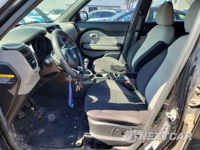 Zdjęcie 13 z 24 samochodu: 2015 KIA SOUL BASE VIN:KNDJN2A29F7169564 - miniatura