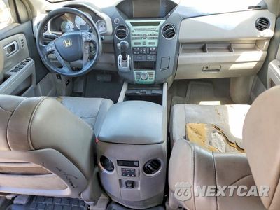 Zdjęcie 8 z 13 samochodu: 2009 HONDA PILOT TOURING VIN:5FNYF48819B039648 - miniatura
