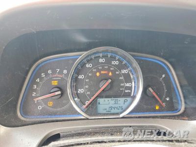 Zdjęcie 9 z 12 samochodu: 2013 TOYOTA RAV4 LIMITED VIN:JTMDFREV2D5027041 - miniatura
