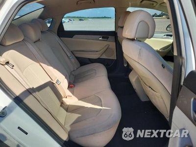 Zdjęcie 10 z 12 samochodu: 2015 HYUNDAI SONATA SE VIN:5NPE24AF7FH231077 - miniatura