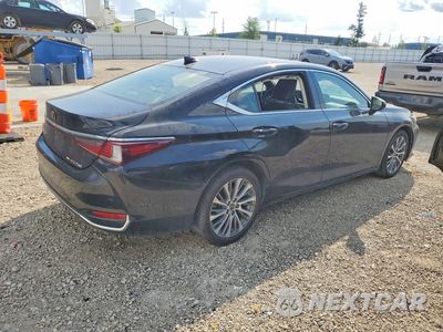 Trzecie zdjęcie samochodu z tyłu: 2021 LEXUS ES 250 BASE VIN:58AD11D18MU007126 - miniatura