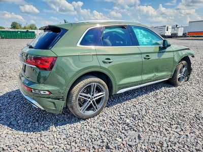 Trzecie zdjęcie samochodu z tyłu: 2021 AUDI Q5 E PRESTIGE VIN:WA1F2AFYXM2110324 - miniatura