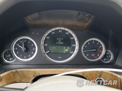 Zdjęcie 9 z 12 samochodu: 2011 MERCEDES-BENZ E 550 4MATIC VIN:WDDHF9AB3BA361022 - miniatura