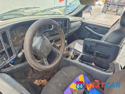 Zdjęcie 8 z 12 samochodu: 2001 CHEVROLET SILVERADO C1500 VIN:2GCEC19VX11227932 - miniatura