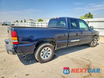Trzecie zdjęcie samochodu z tyłu: 2006 GMC NEW SIERRA C1500 VIN:1GTEC19V36Z299375 - miniatura