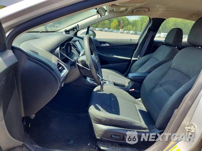 Zdjęcie 7 z 12 samochodu: 2017 CHEVROLET CRUZE LT VIN:1G1BE5SM5H7157557 - miniatura