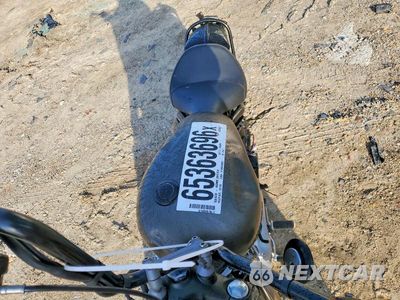 Piąte zdjęcie samochodu w środku: 2017 TRIUMPH MOTORCYCLE BONNEVILLE BOBBER VIN:SMTD42HL3HT814414 - miniatura