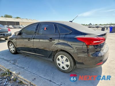 Drugie zdjęcie samochodu z przodu: 2018 FORD FOCUS S VIN:1FADP3E23JL259113 - miniatura