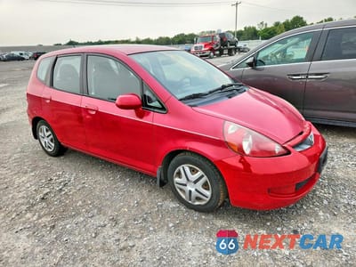 Czwarte zdjęcie samochodu z boku: 2008 HONDA FIT VIN:JHMGD38488S018580 - miniatura