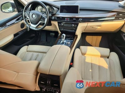 Zdjęcie 8 z 13 samochodu: 2016 BMW X5 XDRIVE35D VIN:5UXKS4C55G0N15053 - miniatura