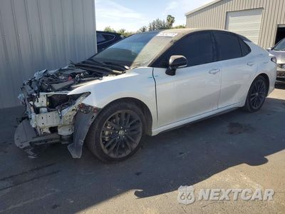 2024 TOYOTA CAMRY XSE 4T1K61AK1RU226904 - główne zdjęcie licytacji z USA - miniatura