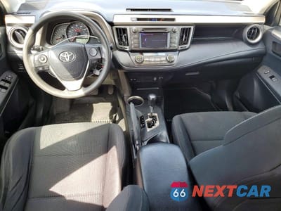 Zdjęcie 8 z 13 samochodu: 2013 TOYOTA RAV4 XLE VIN:2T3RFREV6DW017210 - miniatura