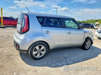 Trzecie zdjęcie samochodu z tyłu: 2018 KIA SOUL BASE VIN:KNDJN2A23J7618021 - miniatura