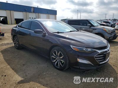 Czwarte zdjęcie samochodu z boku: 2020 CHEVROLET MALIBU RS VIN:1G1ZG5ST0LF097735 - miniatura