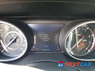 Zdjęcie 9 z 13 samochodu: 2019 MASERATI LEVANTE GTS VIN:ZN661ZUA0KX320314 - miniatura