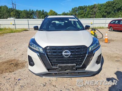 Piąte zdjęcie samochodu w środku: 2024 NISSAN KICKS SR VIN:3N1CP5DV7RL551198 - miniatura
