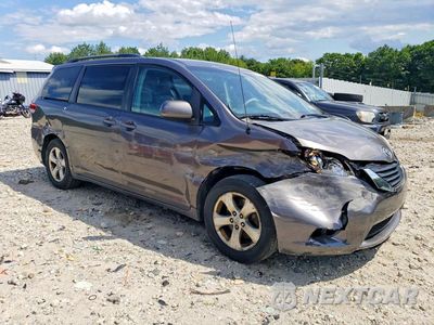 Czwarte zdjęcie samochodu z boku: 2014 TOYOTA SIENNA LE VIN:5TDKK3DC0ES496737 - miniatura