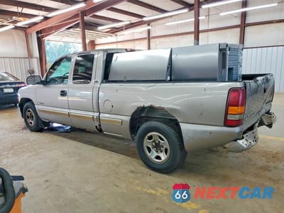 Drugie zdjęcie samochodu z przodu: 2001 CHEVROLET SILVERADO C1500 VIN:2GCEC19V311374481 - miniatura