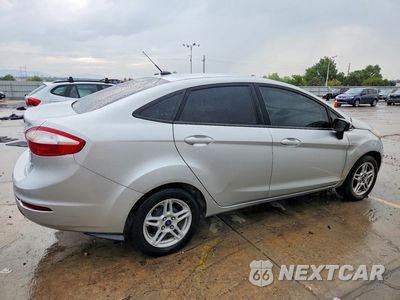 Trzecie zdjęcie samochodu z tyłu: 2018 FORD FIESTA SE VIN:3FADP4BJ4JM112122 - miniatura