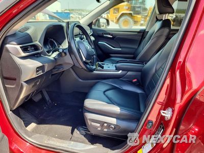 Zdjęcie 7 z 13 samochodu: 2022 TOYOTA HIGHLANDER HYBRID XLE VIN:5TDGARAH9NS515281 - miniatura